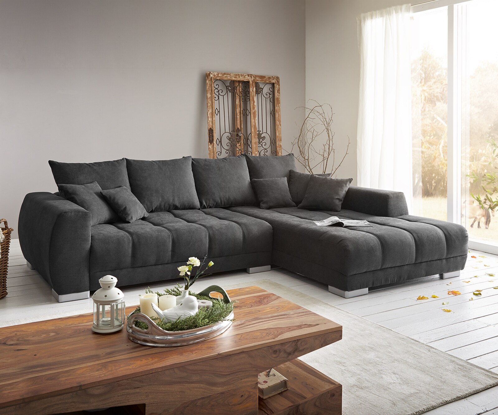 Sofa narożna Josea 300x220 cm mikrofibra czarna szezlong prawy