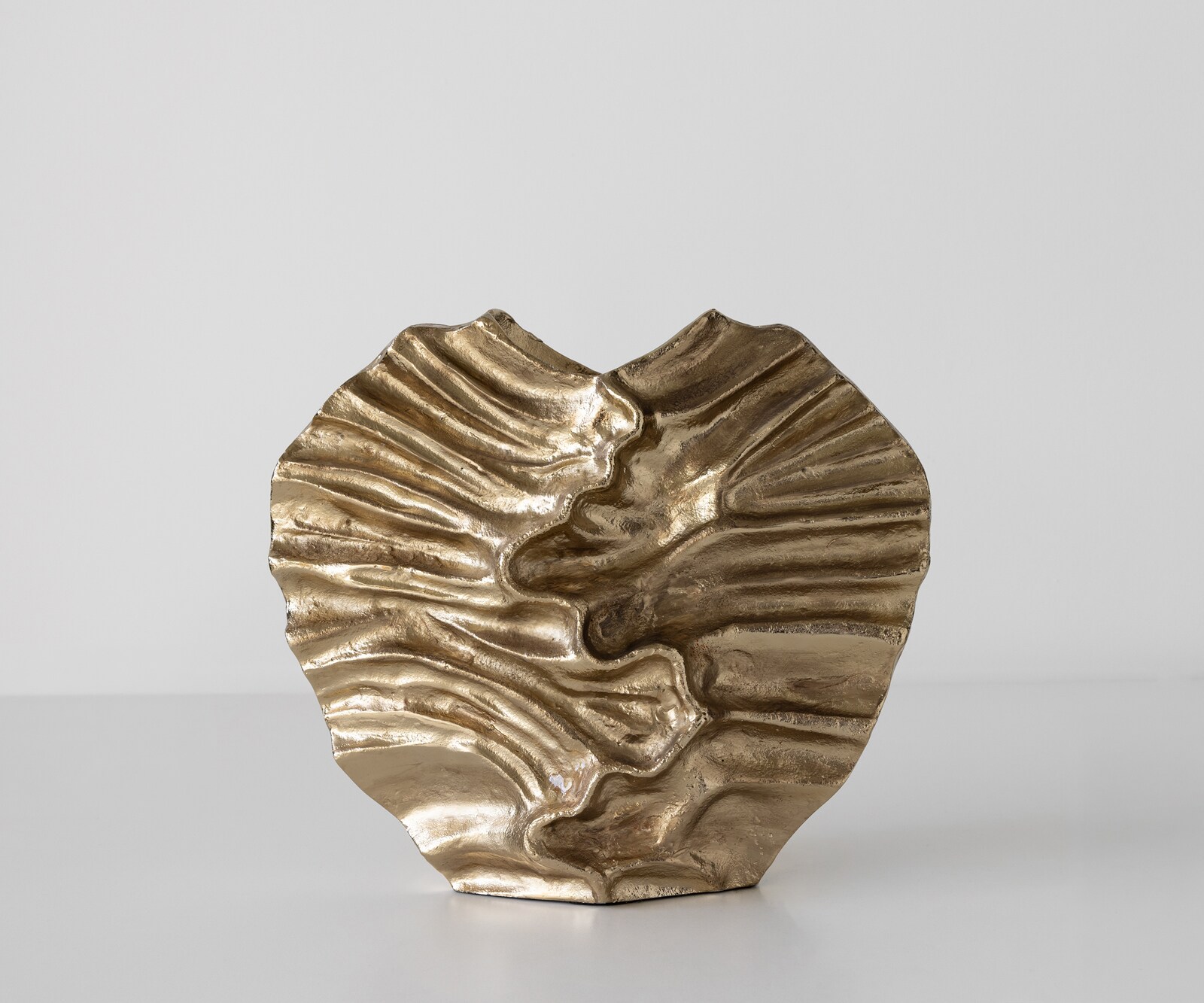 Waza dekoracyjna Nerina dł. 47 x szer. 18 x wys. 42 cm aluminium Champagner ręcznie robiona 2