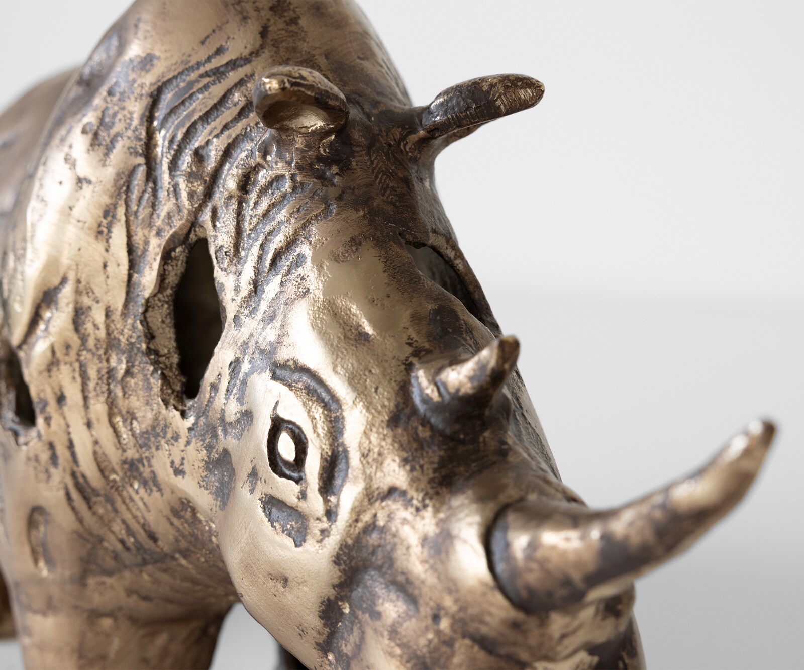 Figura dekoracyjna Rinoro dł. 53 x szer. 19 x wys. 30 cm aluminium Oro Antico ręcznie robiona 2