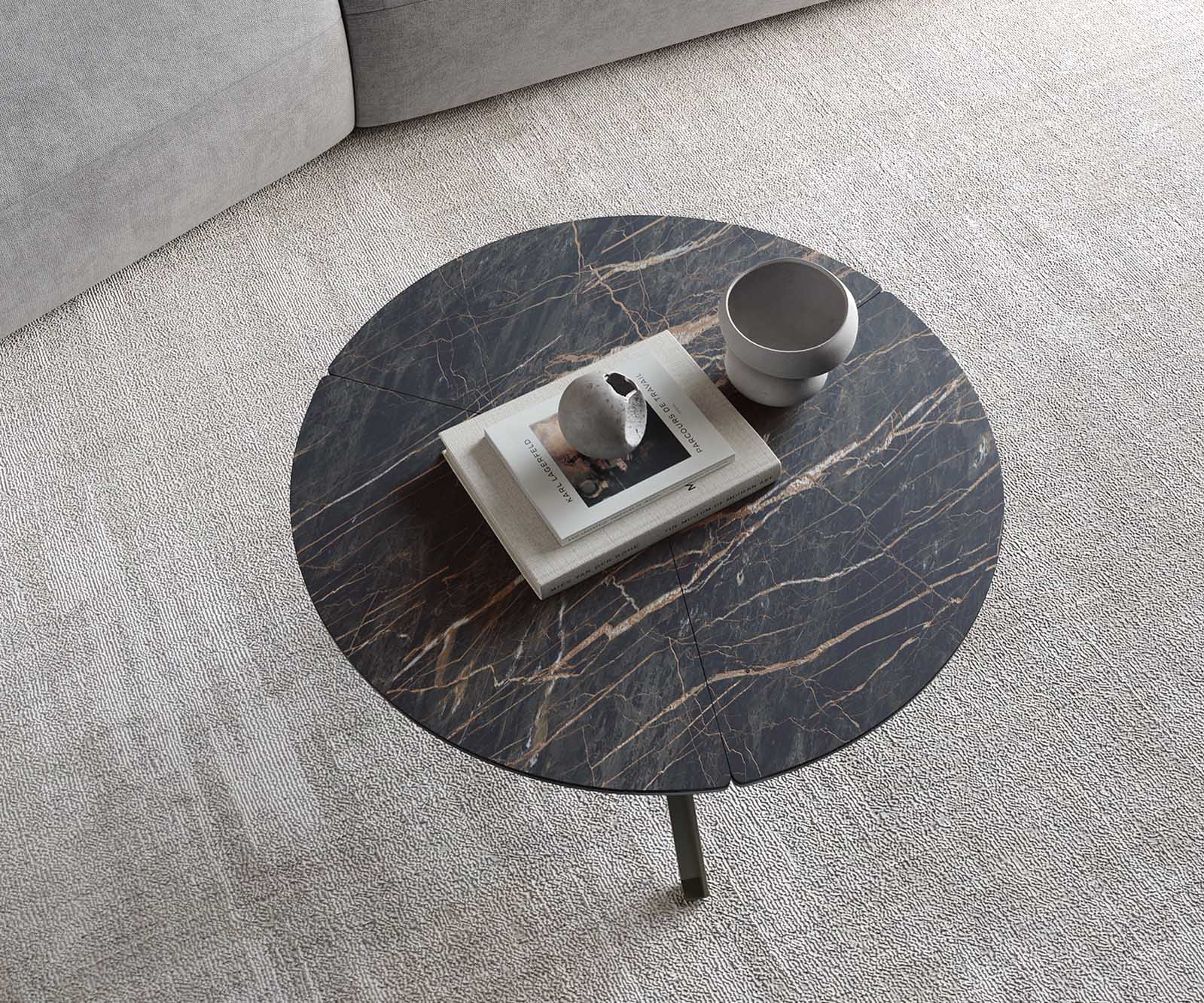 Stolik kawowy Delron 70x70cm ceramika Laminam® Noir Desir brązowy podstawa krzyżowa płaska metal kolor tytanowy 5
