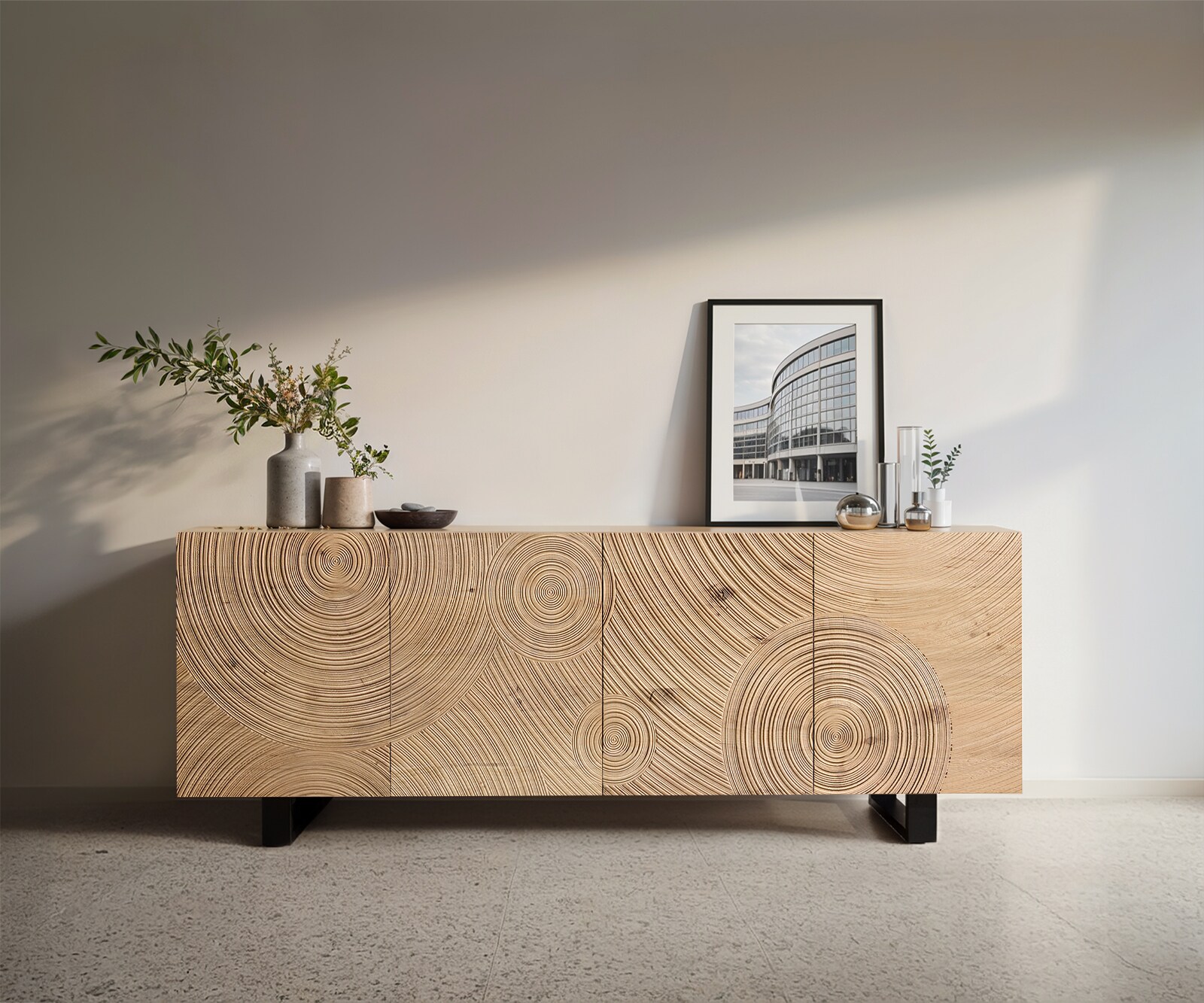 Komoda Ashara 200 cm dąb naturalny efekt 3D 4 drzwi nóżki płozowe metal czarny