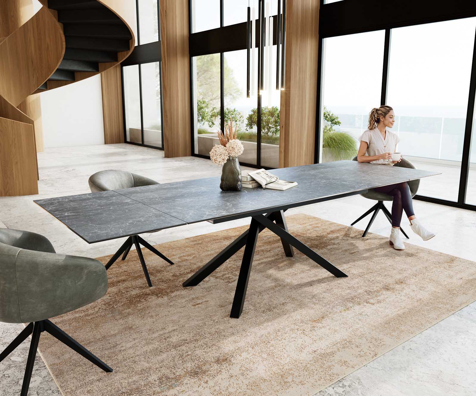 Stół do jadalni Edge 200-300x100 cm ceramika Laminam® Nero Greco antracyt rama Cross czarna rozkładany 5