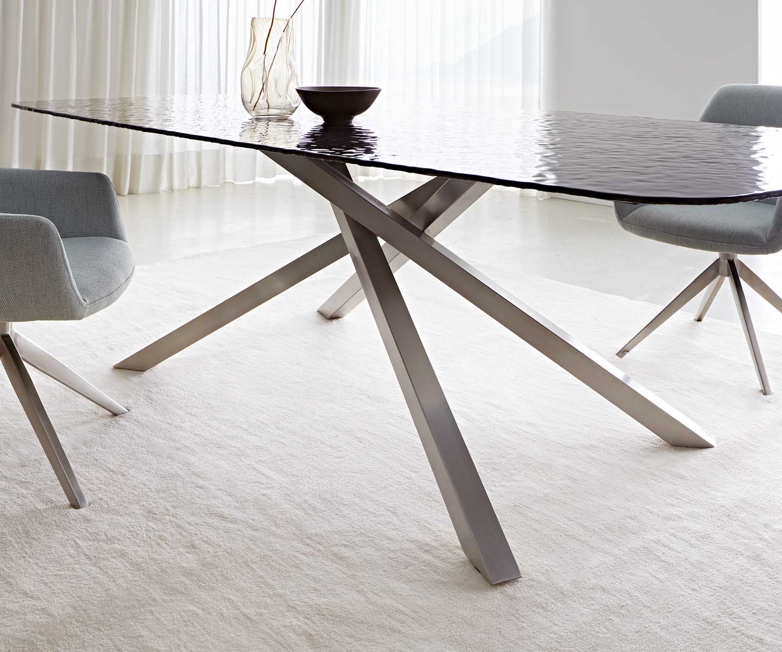 Stół do jadalni Edge kształt beczki 240x120cm szkło reliefowe czarne efekt 3D rama Cross stal nierdzewna 6