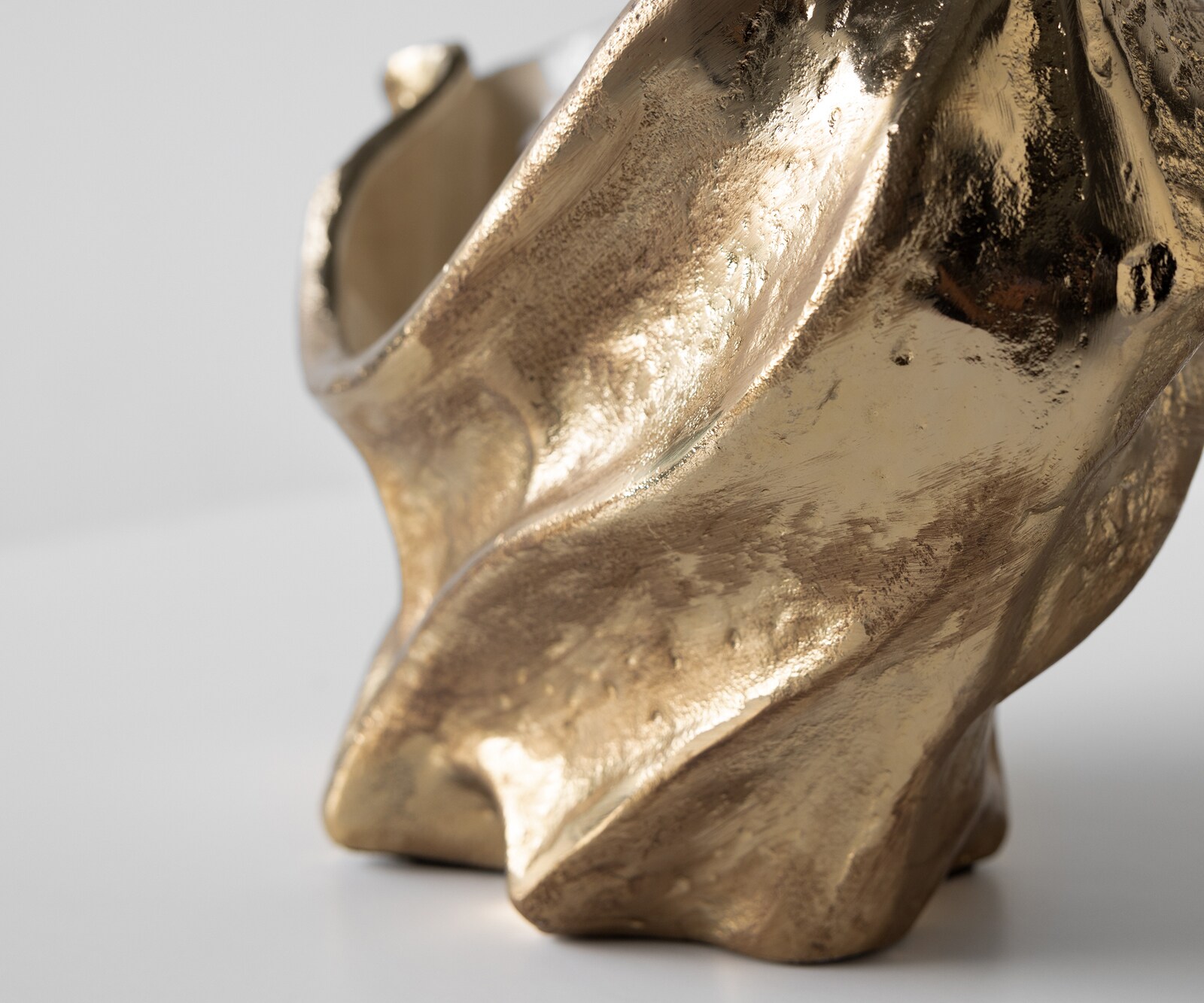 Misa Valena dł. 39 x szer. 17 x wys. 29 cm aluminium Champagner Ivory ręcznie robiona 2