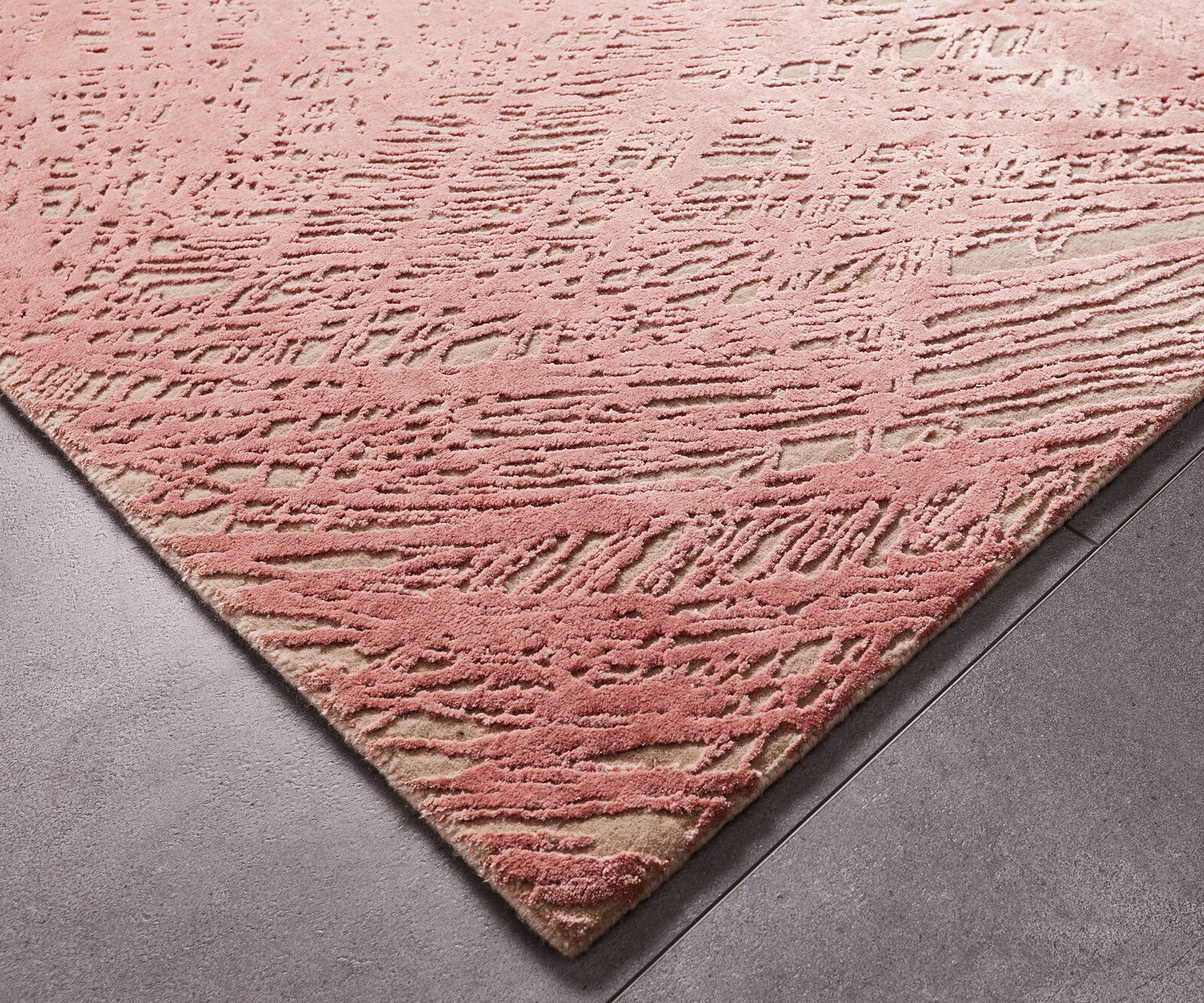 Dywan Free Verse QM-951 ręcznie tkany 240x300 cm beżowy/różowy od Jaipur Rugs (T-033235) 1