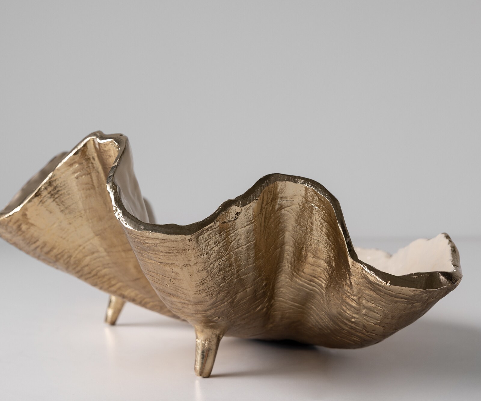 Misa Aurelia dł. 46 x szer. 31 x wys. 15 cm aluminium Champagner Ivory ręcznie robiona 5