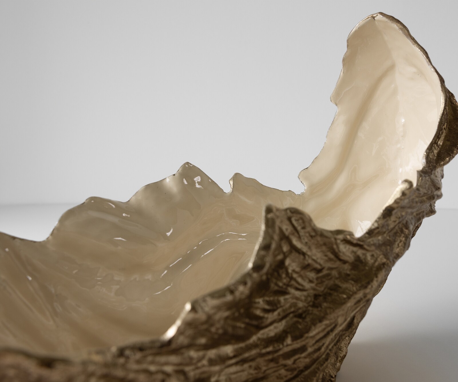 Misa Maris dł. 78 x szer. 24 x wys. 38 cm aluminium Champagner Ivory ręcznie robiona 4