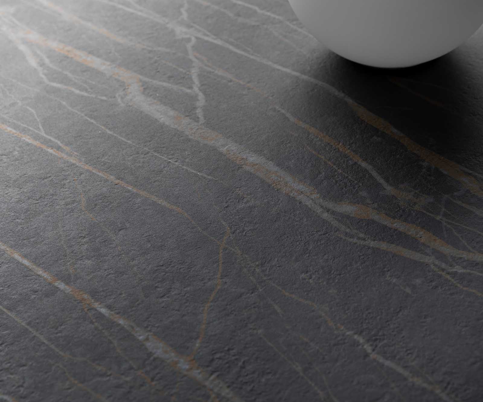Stolik kawowy Torell 80x80 cm ceramika Laminam®Noir Desir brązowa podstawa czarna metalowa 4