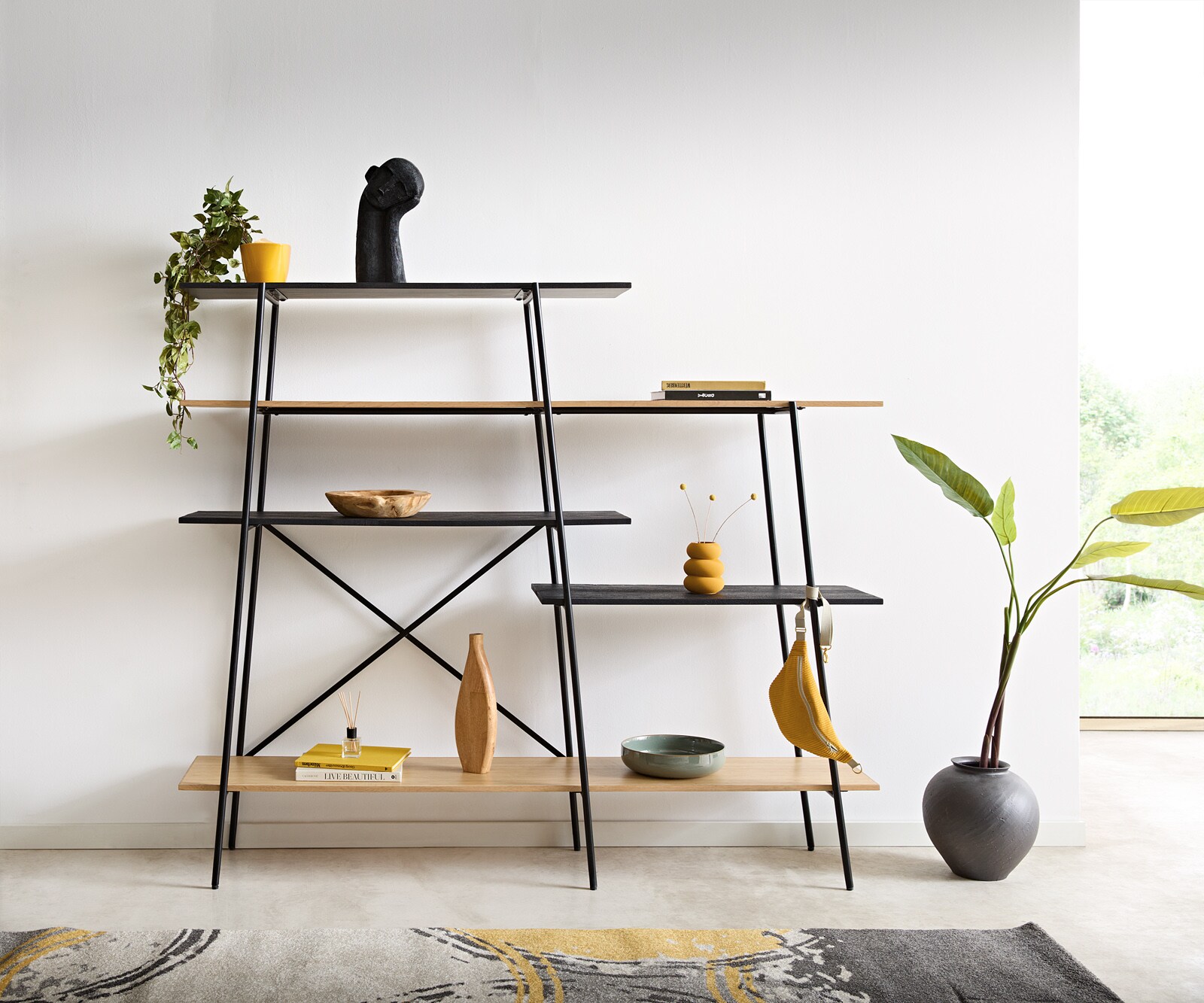 Regał Mikkusu 186x40x161 cm bambus drewno mango metal czarny 5 półek 2