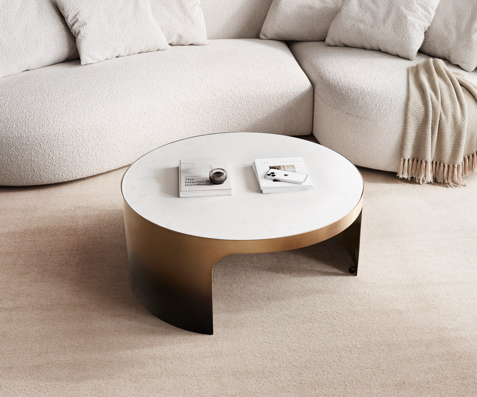 Stolik kawowy Alerio stolik kawowy 90x90 cm marmur White metal złoty Ombre 1