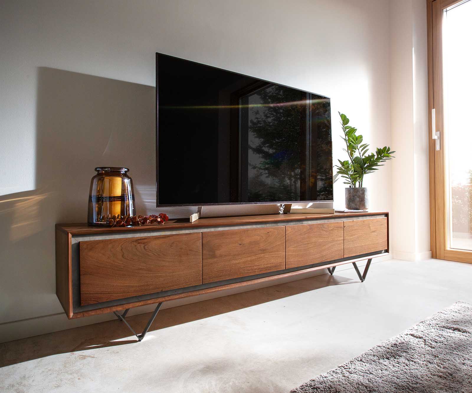Szafka RTV Stonegrace 200 cm akacja brązowa fornir kamienny 4 drzwi nóżki V czarne