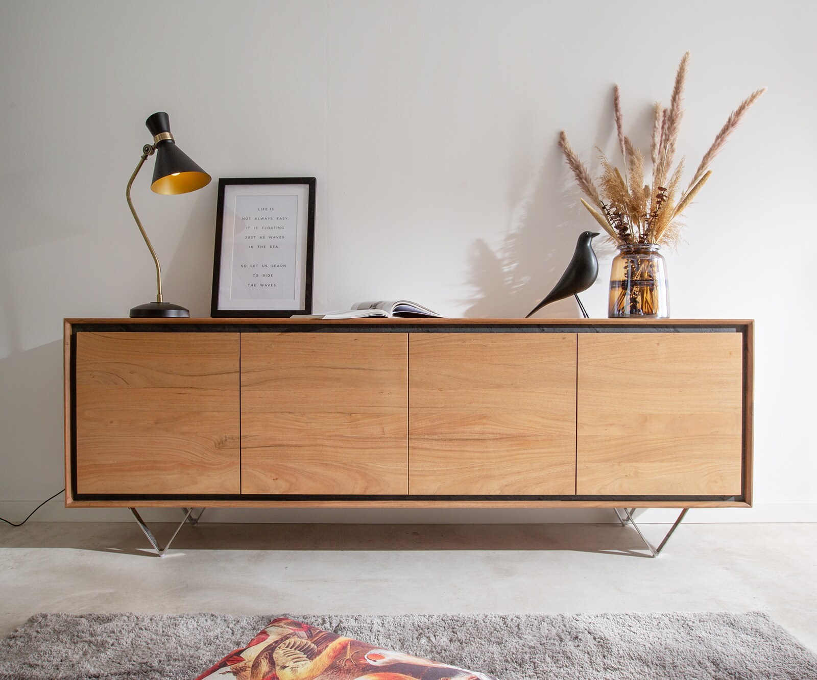 Komoda Stonegrace 200 cm akacja naturalna 4 drzwi fornir kamienny nóżki V 1