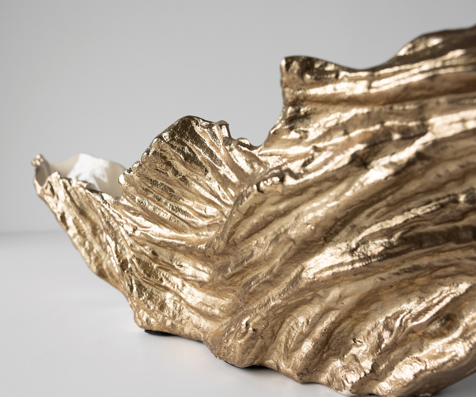 Misa Maris dł. 78 x szer. 24 x wys. 38 cm aluminium Champagner Ivory ręcznie robiona 2