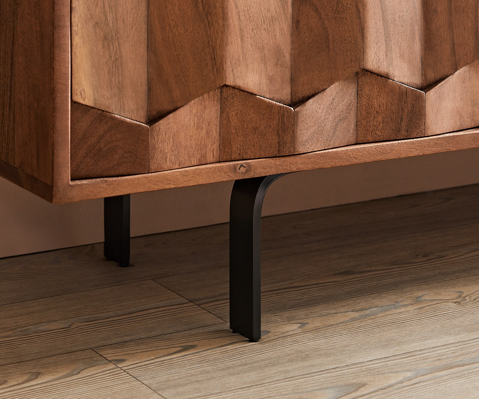 Nóżki w kształcie litery L 15 cm metal czarny do wszystkich rodzajów mebli (zestaw 4 sztuk) 1