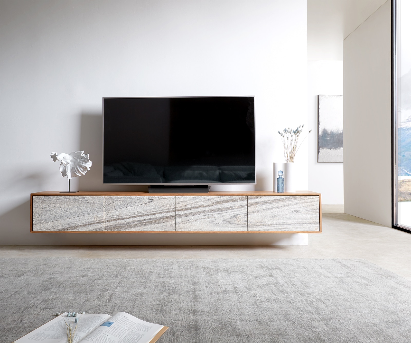 Szafka RTV Kleo 220 cm akacja naturalna 4 drzwi podwieszana 1