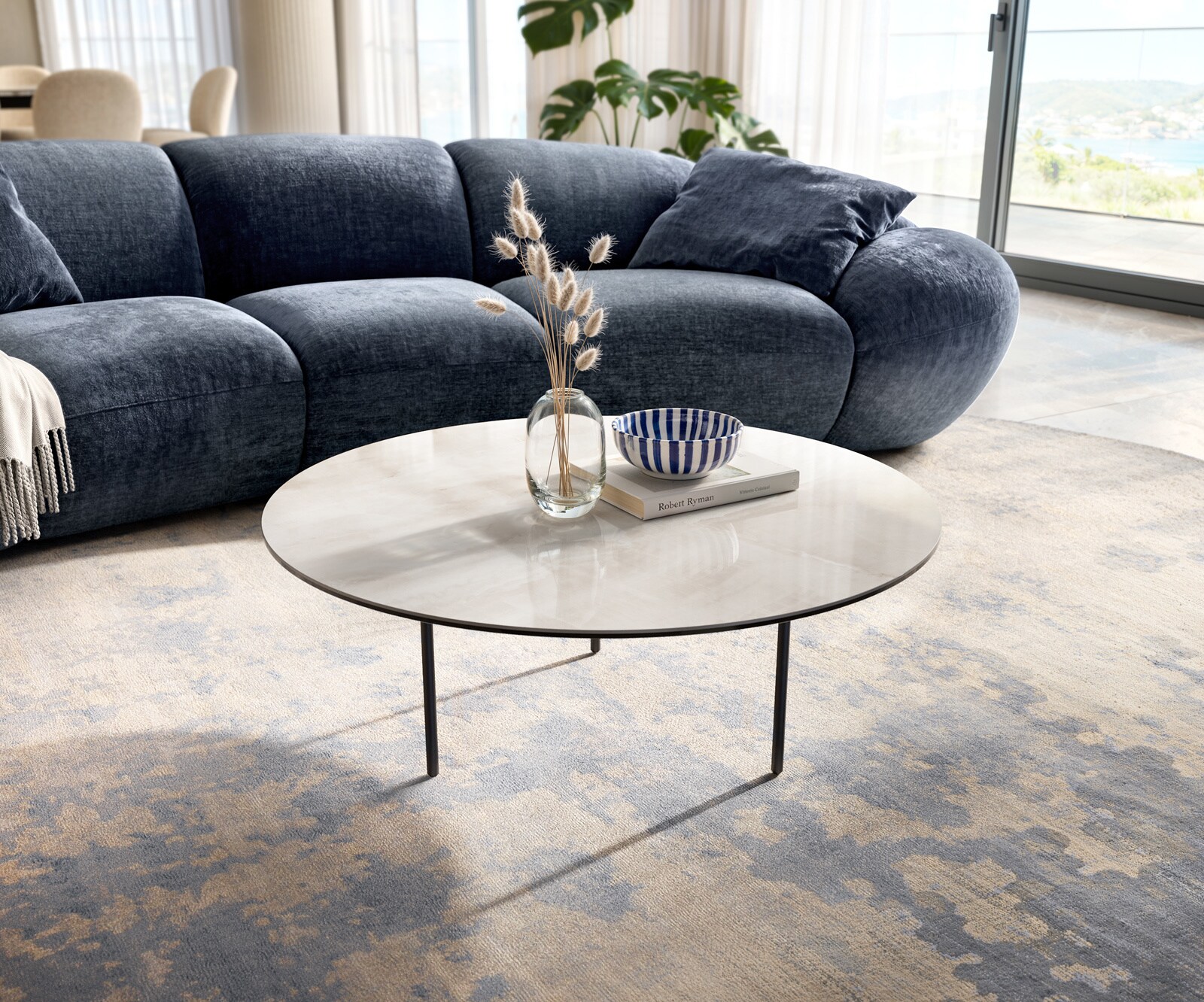 Stolik kawowy Edge okrągły 90x90 cm ceramika Onyx Champagne podstawa Trive metal czarny 1