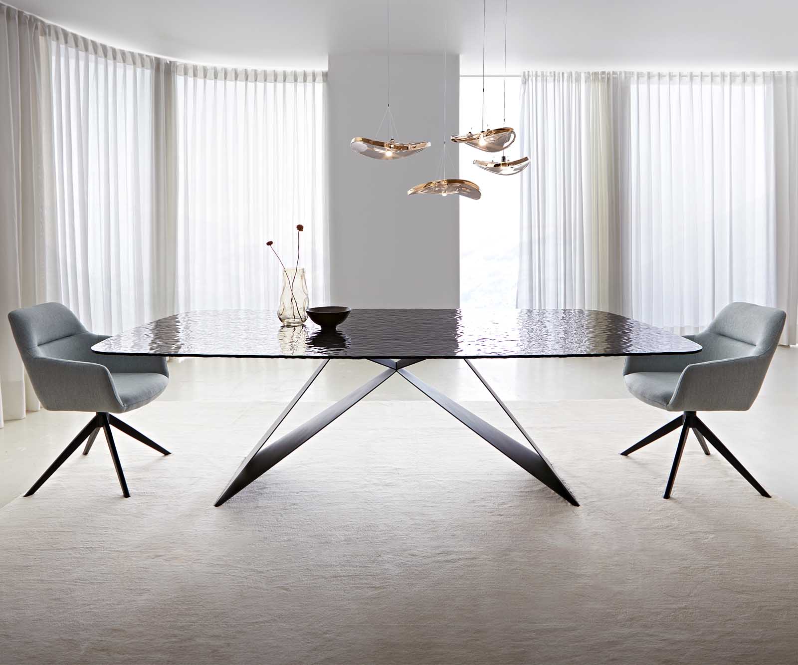 Stół do jadalni Edge kształt beczki 240x120cm szkło reliefowe czarne efekt 3D rama V metal czarna 1