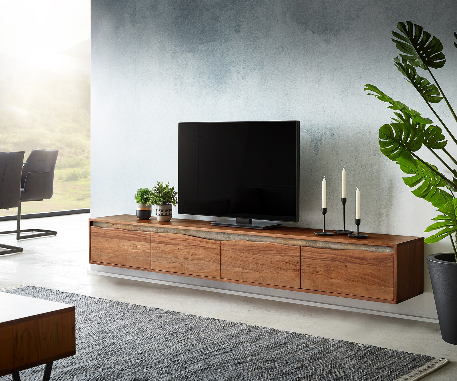 Szafka RTV Stonegrace 220 cm akacja brązowa live-edge 4 drzwi podwieszana