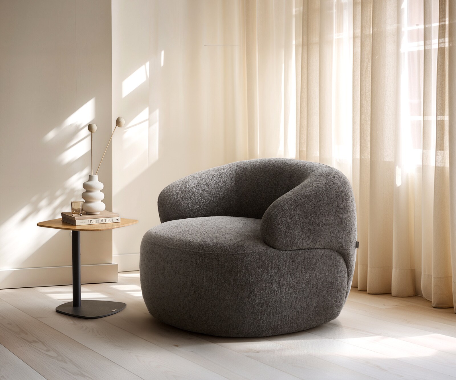 Fotel wypoczynkowy Nova 88x88 cm bouclé szaro-brązowy