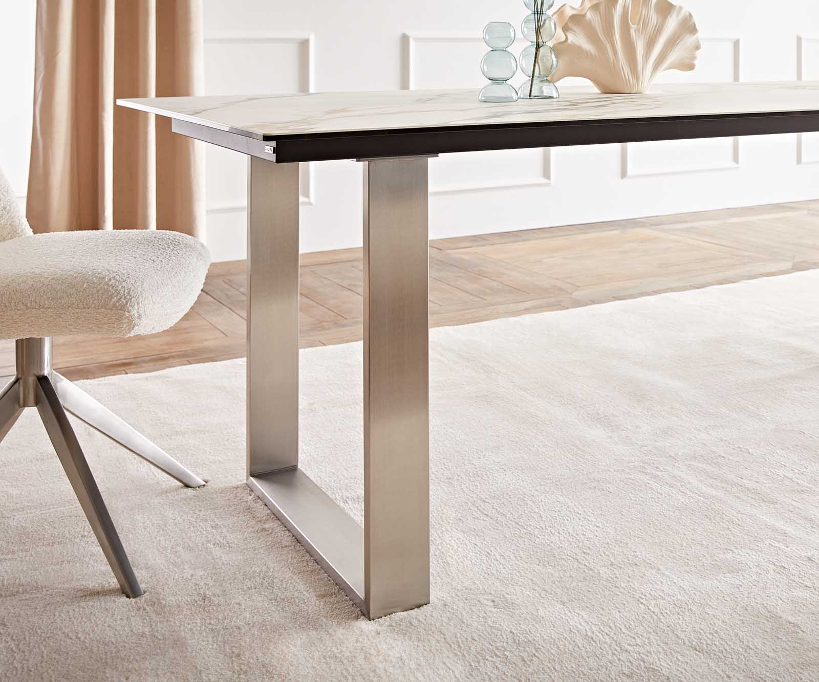 Stół do jadalni Edge 200x100 cm ceramika Calacatta Luxe biało-złoto-szary stal nierdzewna wąska rama 6