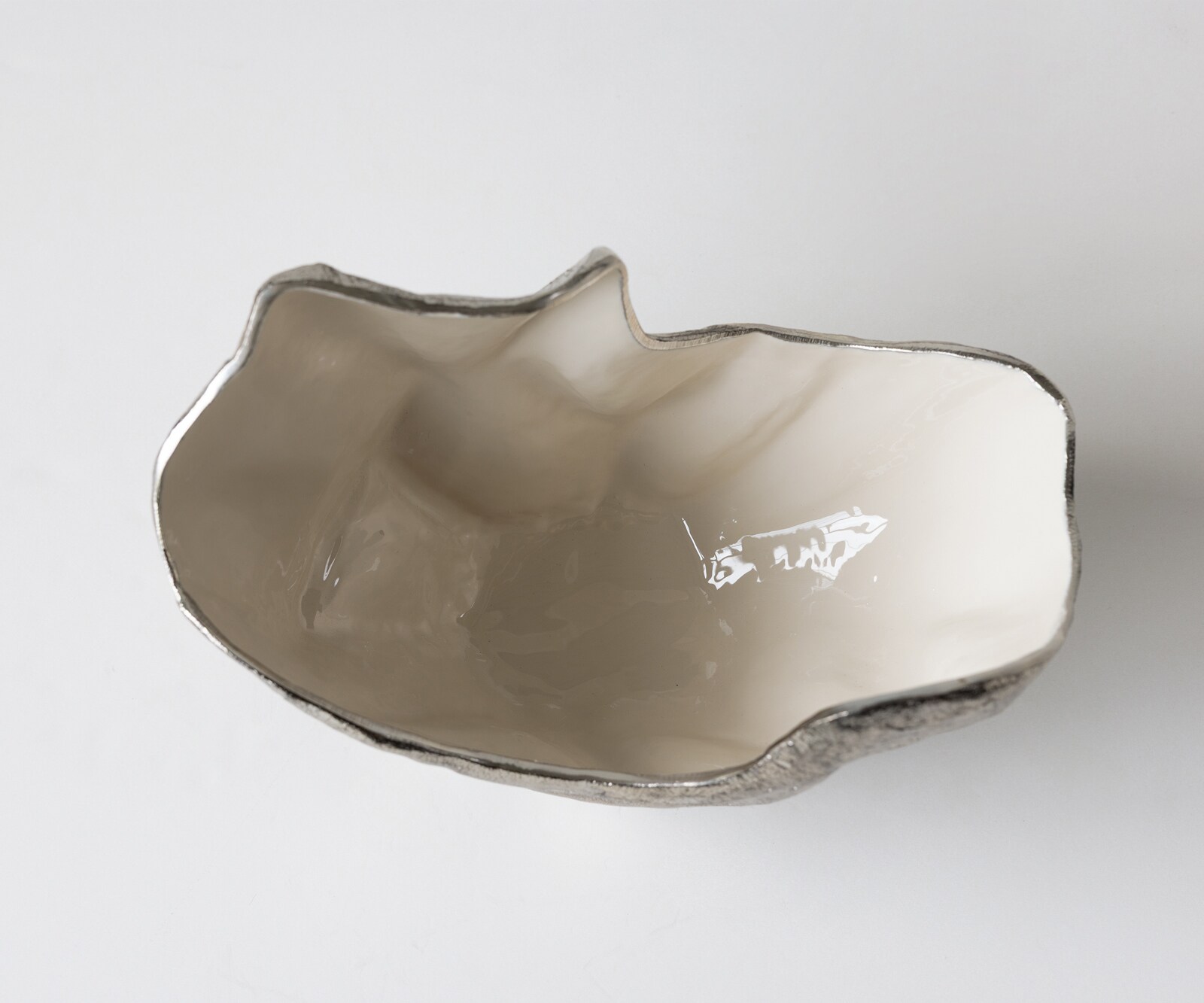 Misa Valena dł. 33 x szer. 20 x wys. 22 cm aluminium Platin Opal ręcznie robiona 4