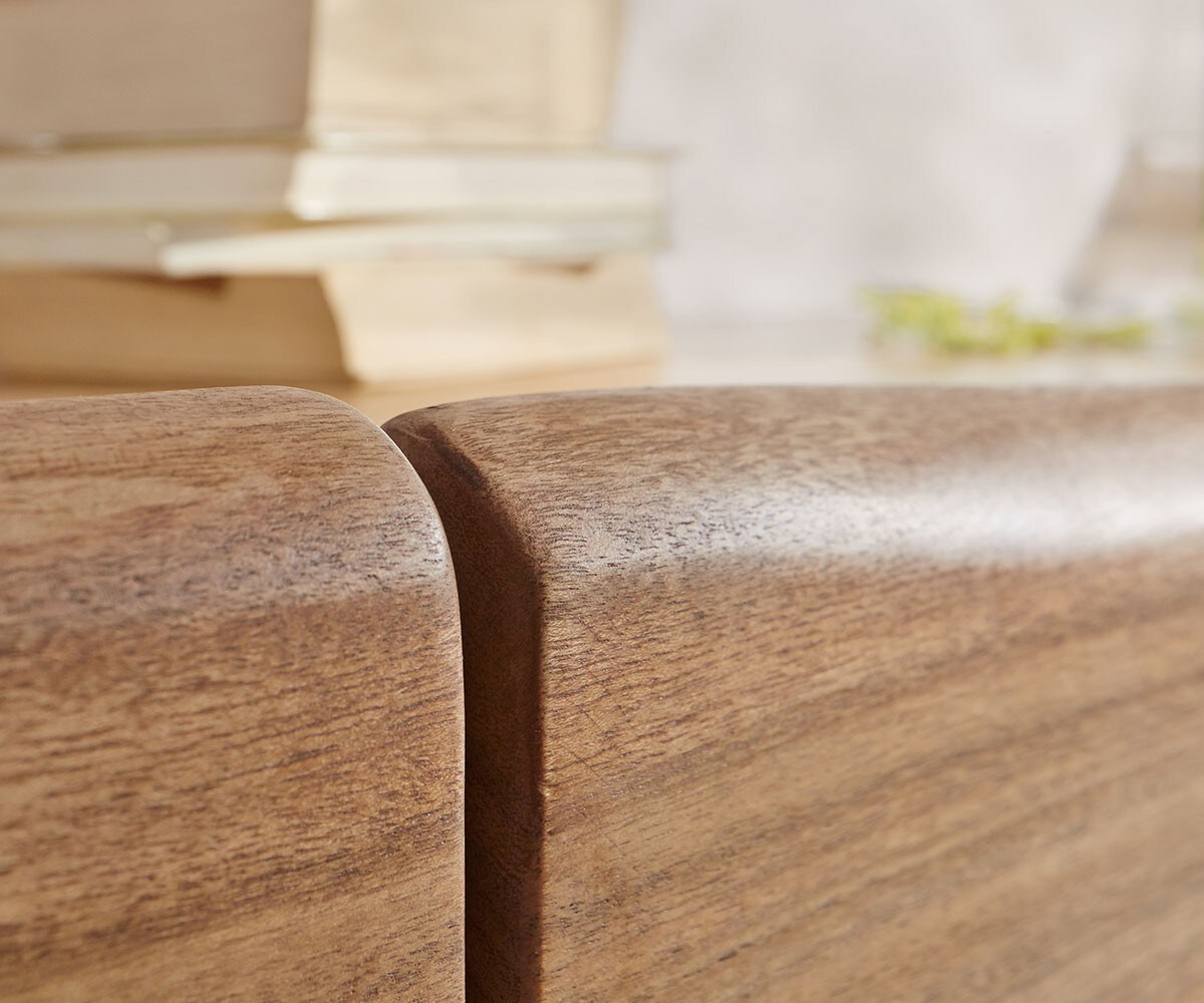 Komoda Live-Edge 147 cm akacja naturalna 3 drzwi 3 szuflady 4