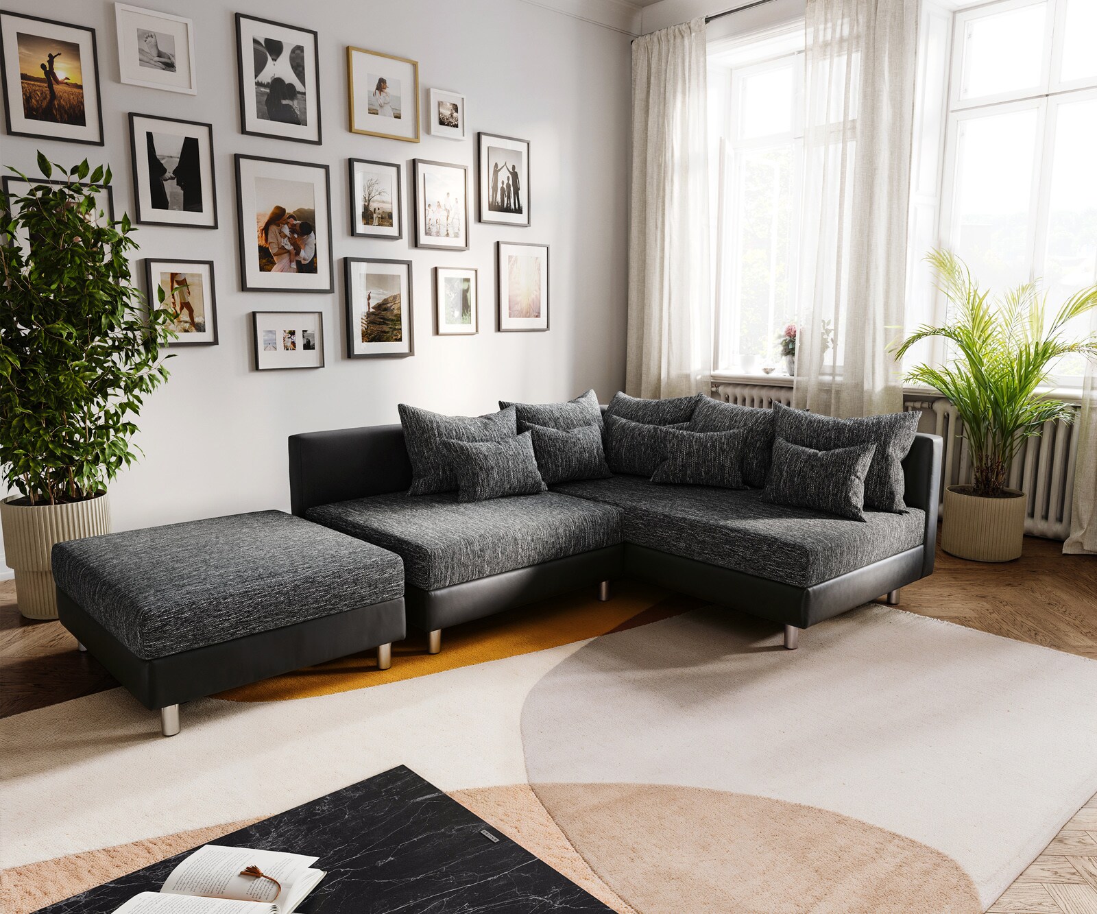 Sofa narożna Clovis czarna z pufem szezlong prawy modułowa 1