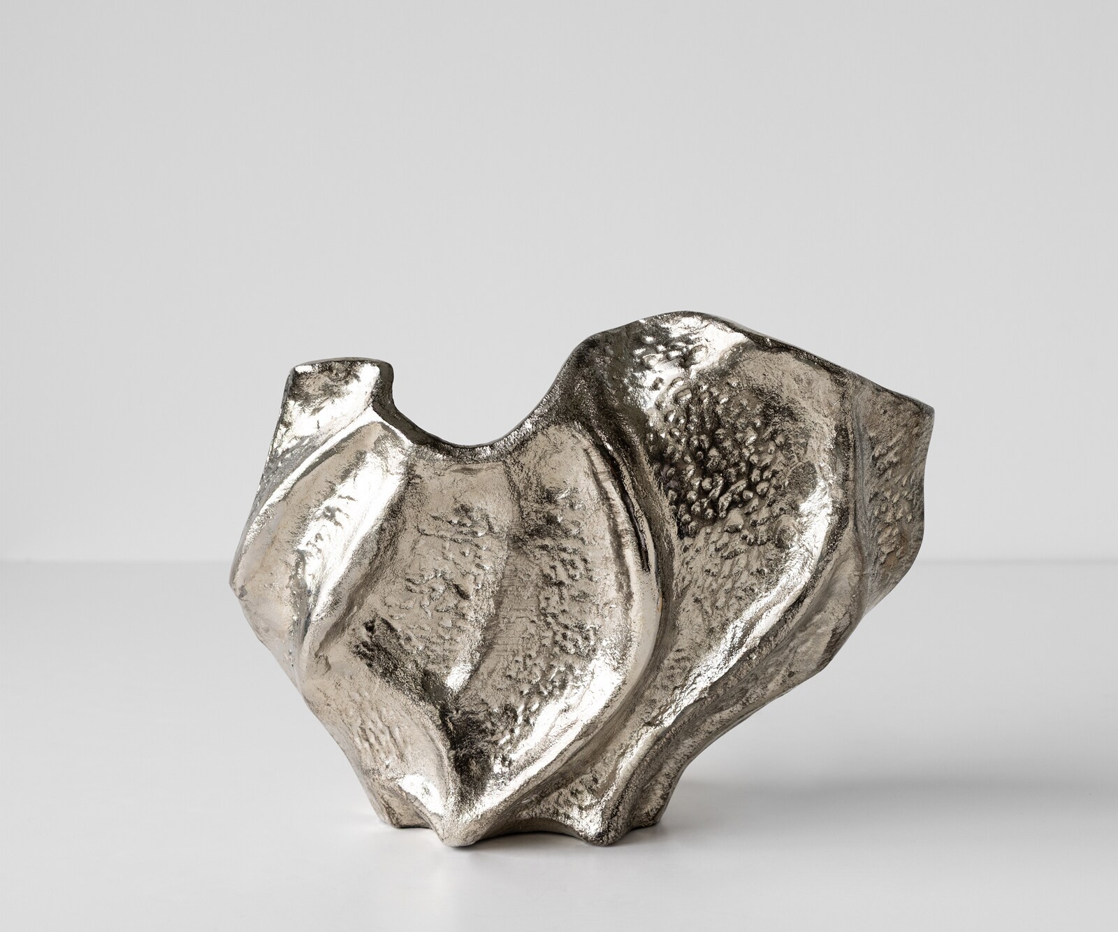 Misa Valena dł. 39 x szer. 17 x wys. 29 cm aluminium Platin Opal ręcznie robiona 1