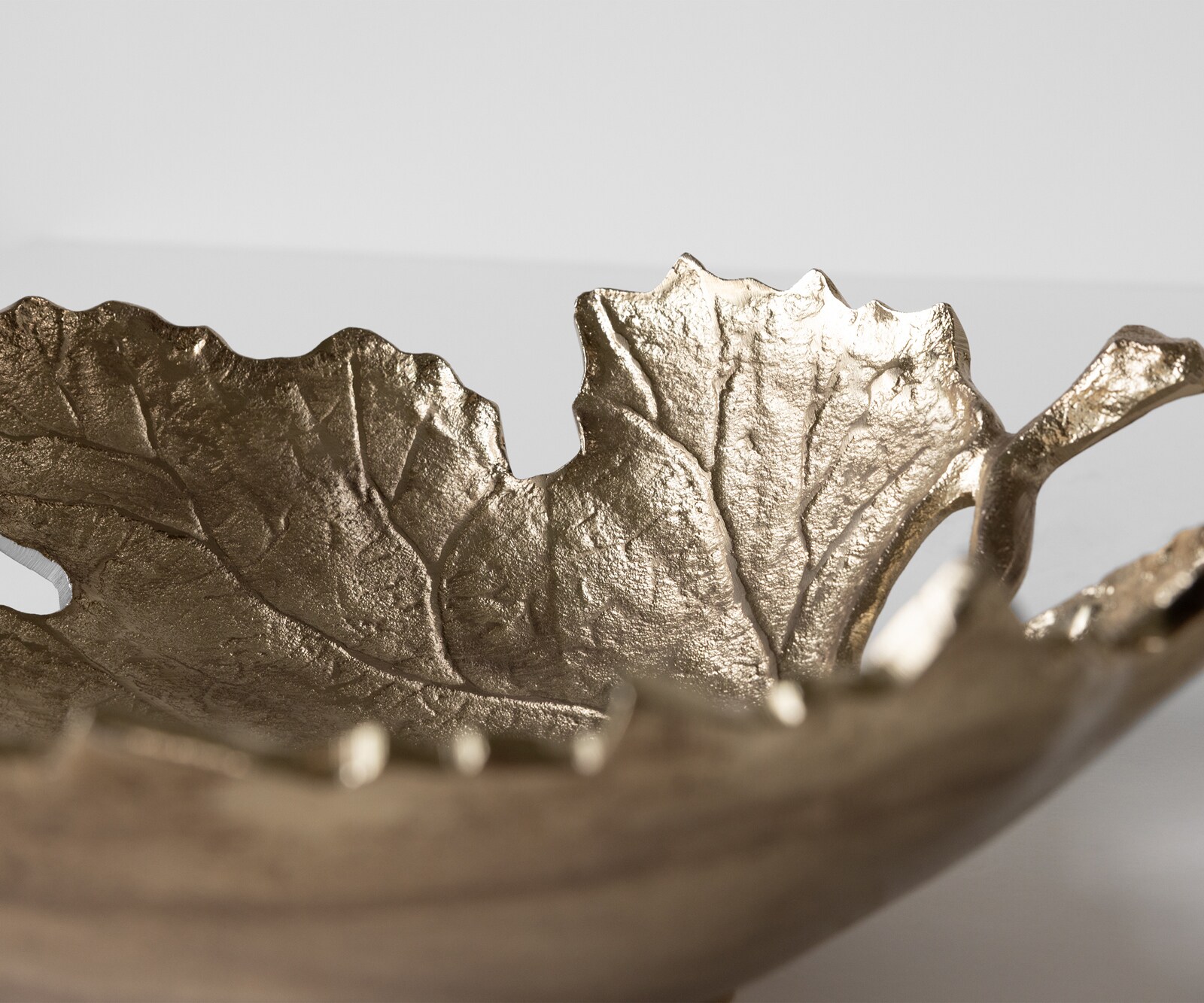 Misa Folia dł. 41 x szer. 38 x wys. 12 cm aluminium Champagner ręcznie robiona 2