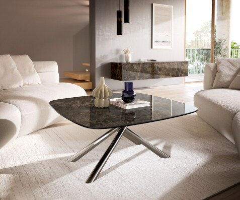 Stolik kawowy Edge w kształcie beczki 90x90 cm ceramika Laminam® Emperador Extra Lucidato ciemnobrązowa podstawa Sarity stal nierdzewna szczotkowana